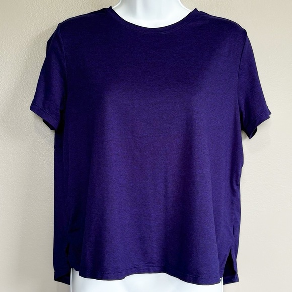 Zella Short Sleeve Relaxed Fit Tee Shirt Purple Womens Size 10 - Picture 1 of 7